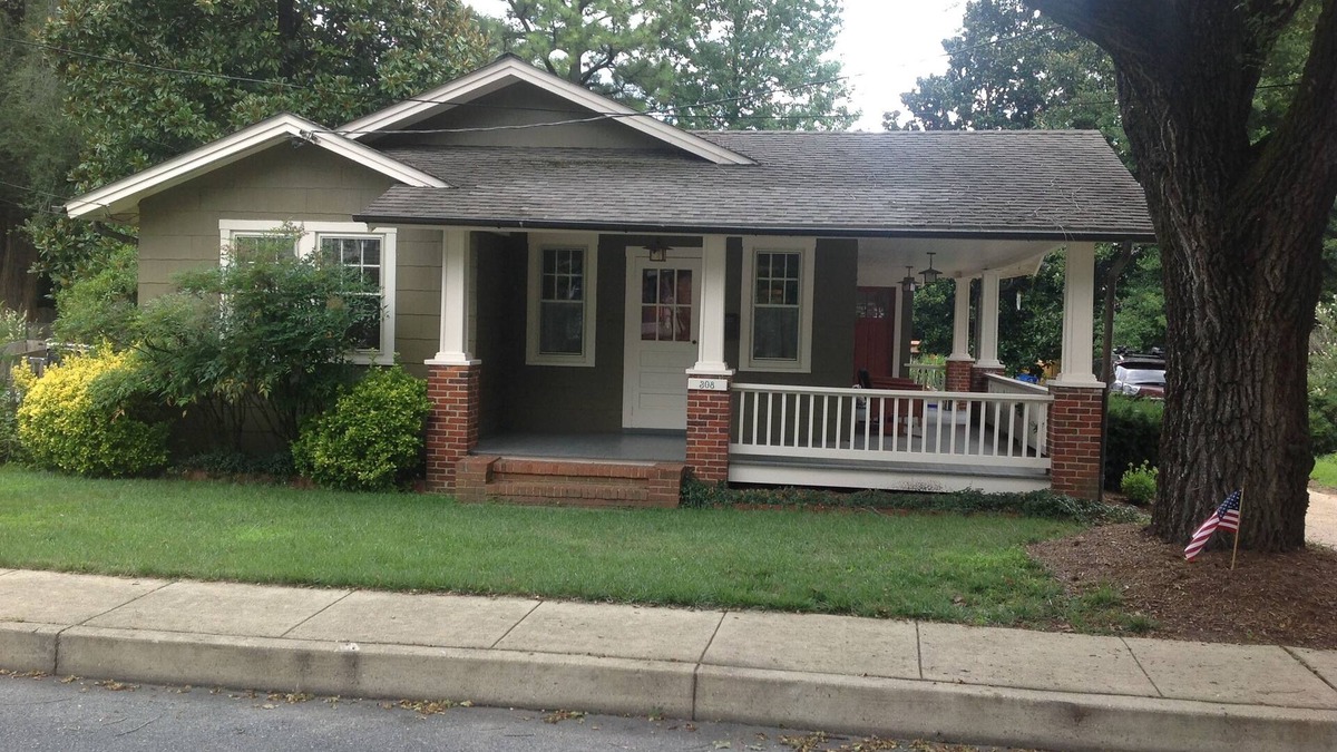 Annapolis Apartment | Craftsman Bungalow Suite Near Naval Academy Stadium and Historic District