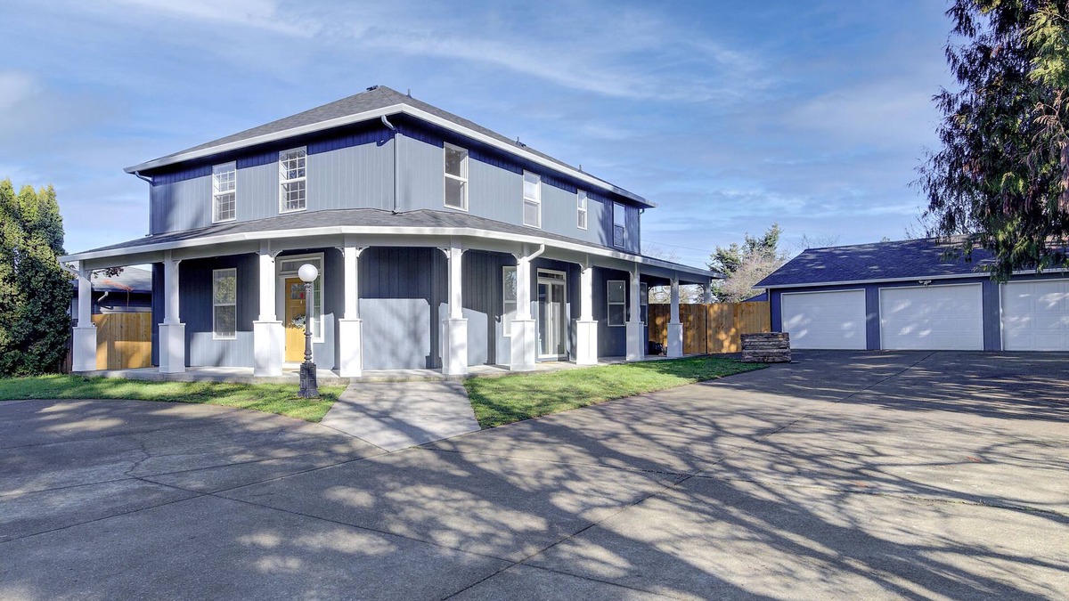 Vancouver Heights House | Craftsman Hideaway Haven - 12 mins to PDX airport