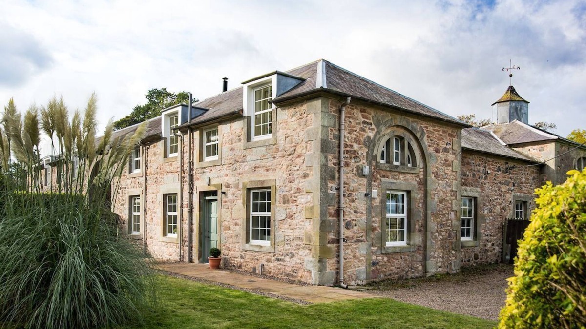 Kelso House | CRAILING COACH HOUSE - Superb, Renovated Property in a Country Setting, Sleeps 4