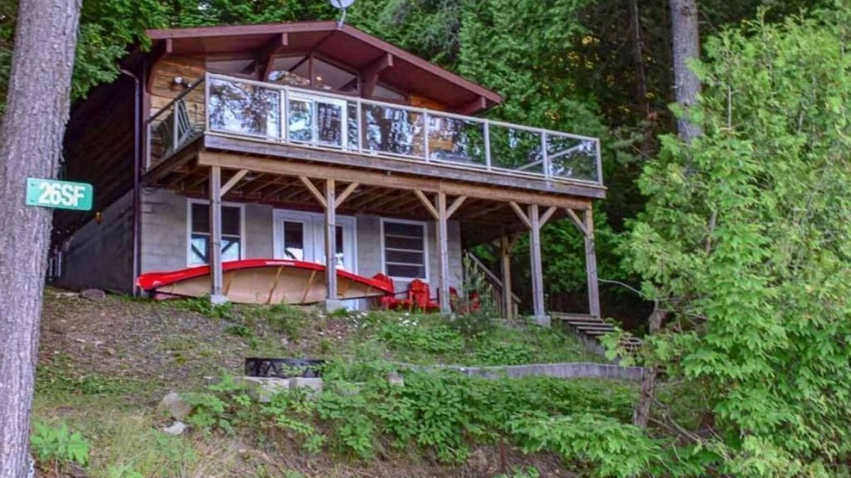 The Archipelago Cottage | Crane's Landing - 3BR Cottage w/Great Swimming, Watercraft, Dock & Firepit