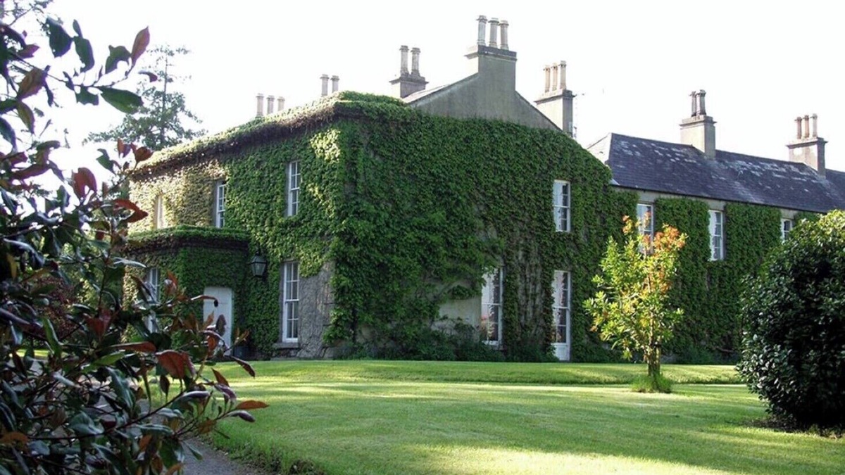 Craigavon House | Crannagael House - NITB 4 Stars