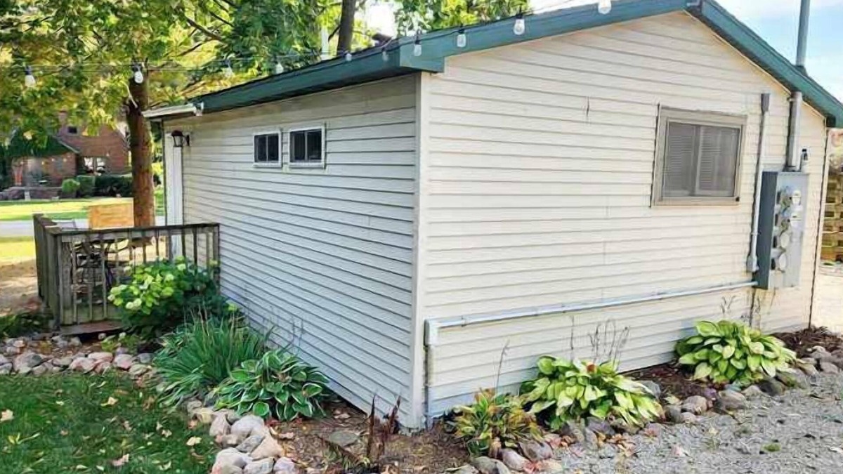 Fremont Cabin | Crappie Cabin - Fremont, WI
