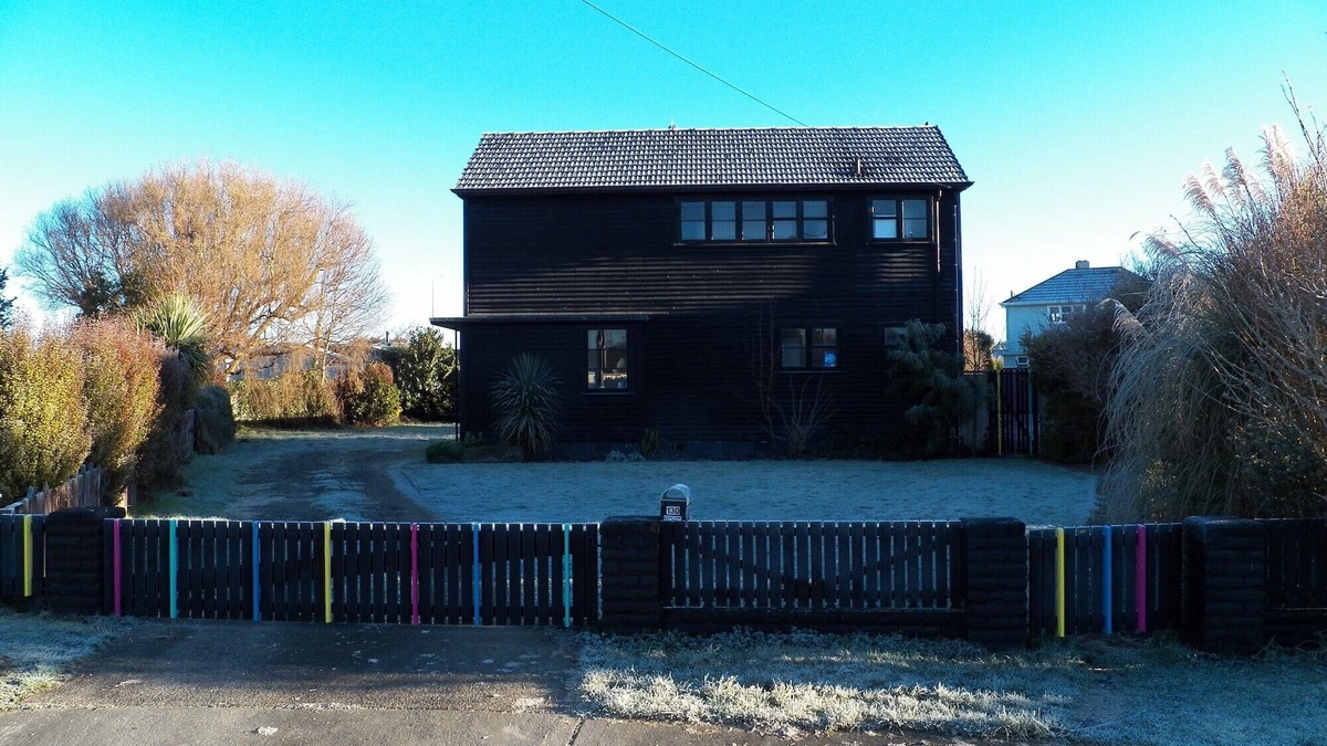 Invercargill House | Crawfords Retreat, your home away from home