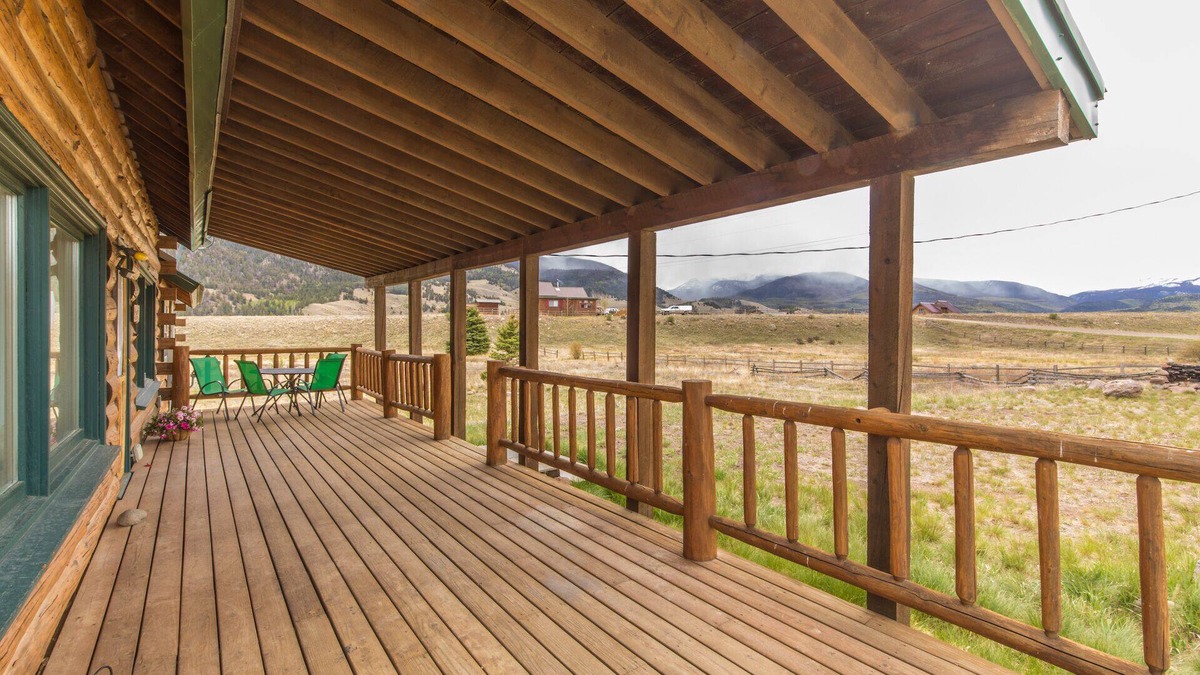 Creede Cabin | Creede Cabin - Dogs Welcome - Amazing Views - Large Deck