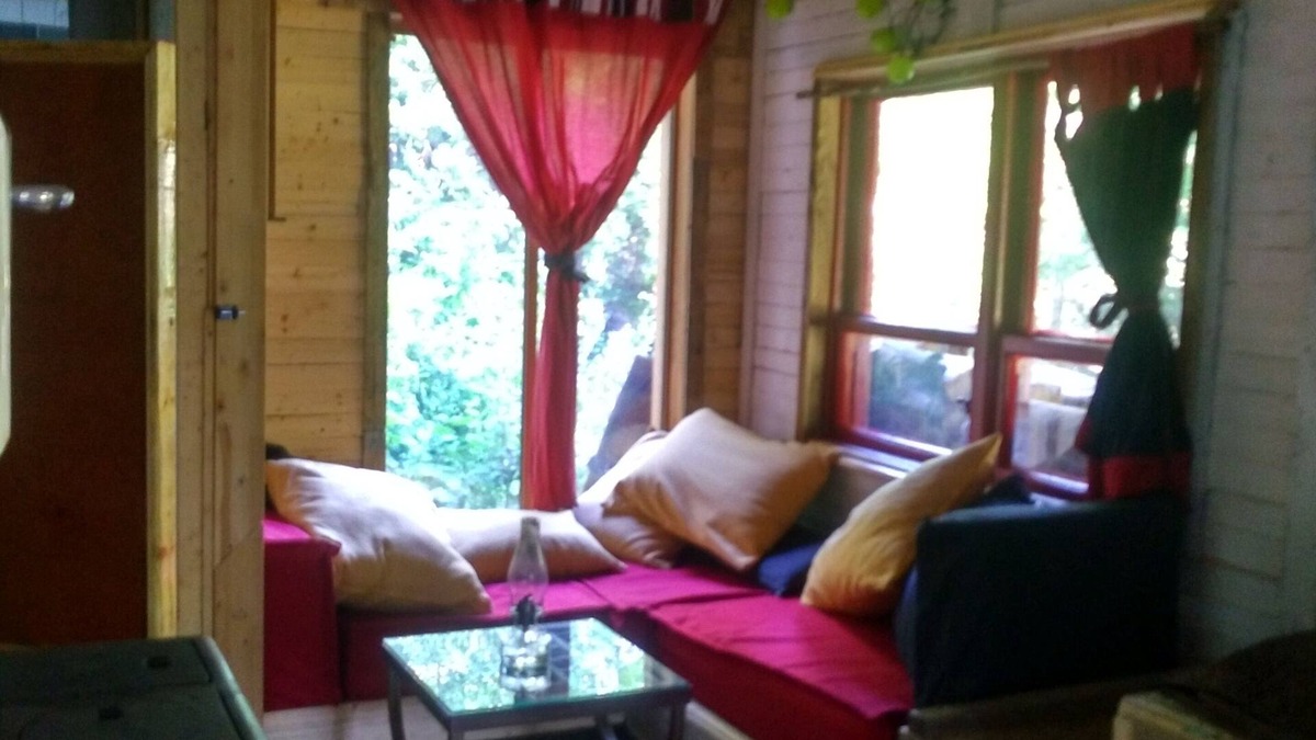 St-Augustin-de-Woburn Ski Chalet | Creek Cottage