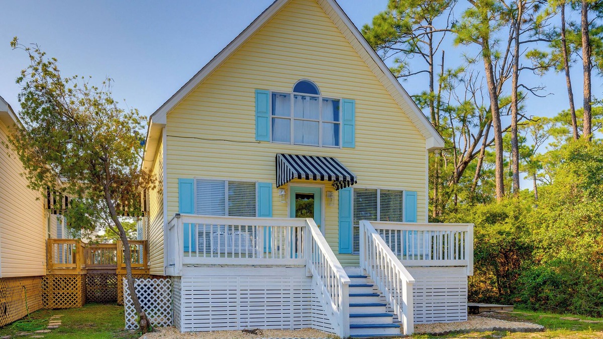 Dauphin Island Cottage | Creekfront Dauphin Island Cottage: Walk to Gulf!