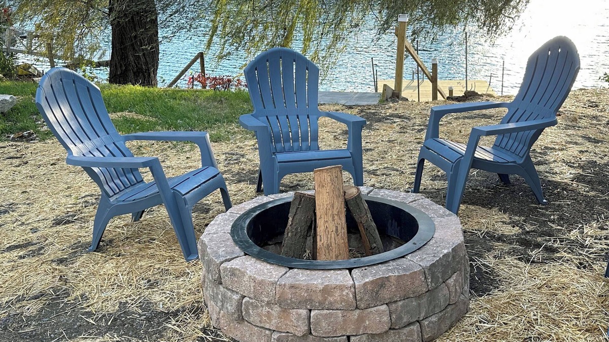 Saugerties South House | Creekfront Large 5BR Private Hot Tub Kayaks Sauna Arcade Pet Friendly
