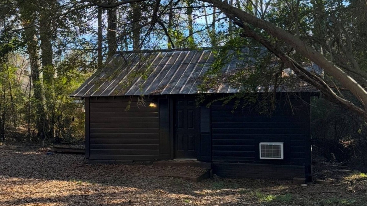 Ruston House | Creekside Cabin 2 - 5 Mins from LaTECH and Sports Complex