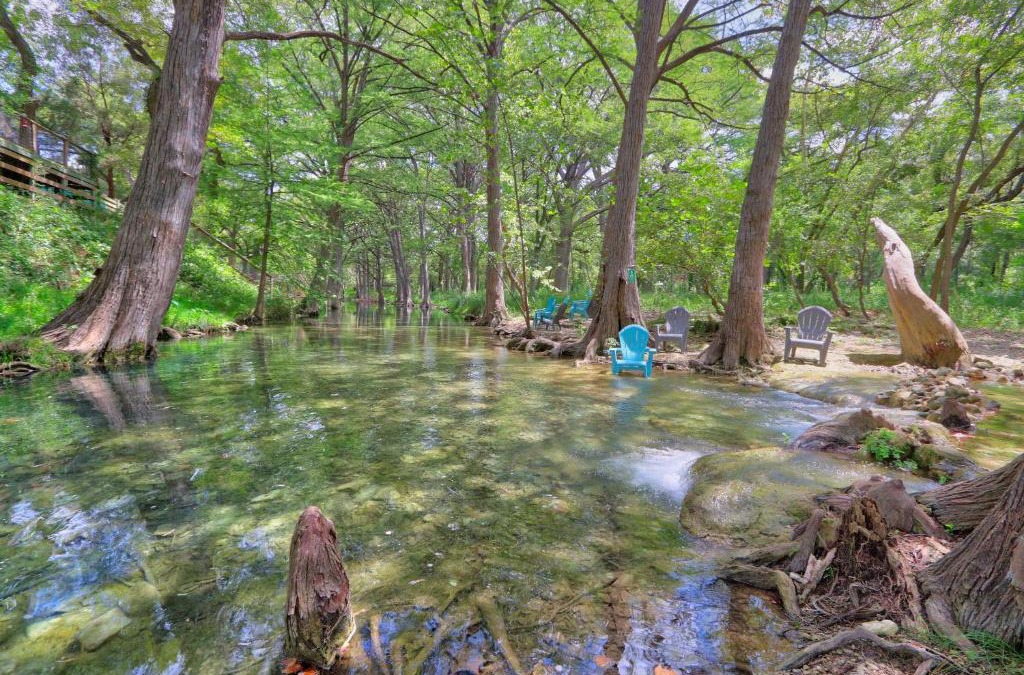 Wimberley House | Creekside Cabins - The Texan