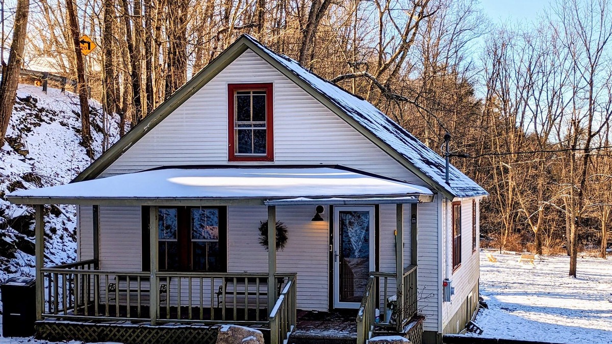 Red Creek House | Creekside Canaan Cabin - close to trails, no pet fee!