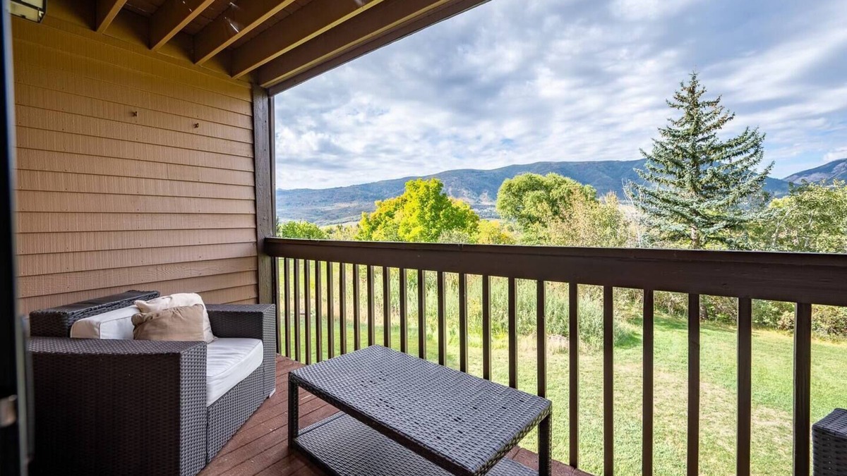 Wolf Creek Condo | Creekside Comfort WL1106 |Pool |Gym |Hot Tub |Golf