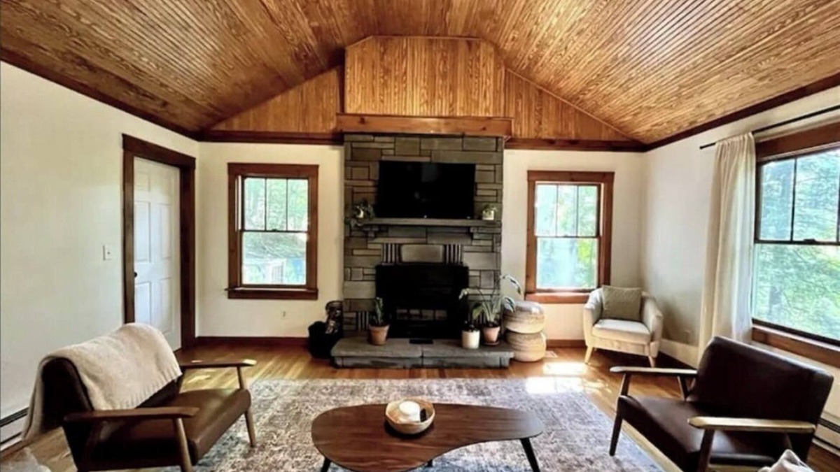 Callicoon House | Creekside cottage-dog friendly!