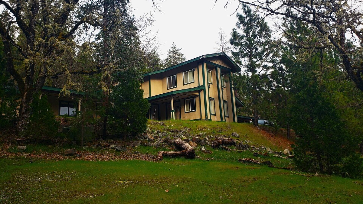 Wolf Creek Other | Creekside Mountain Retreat