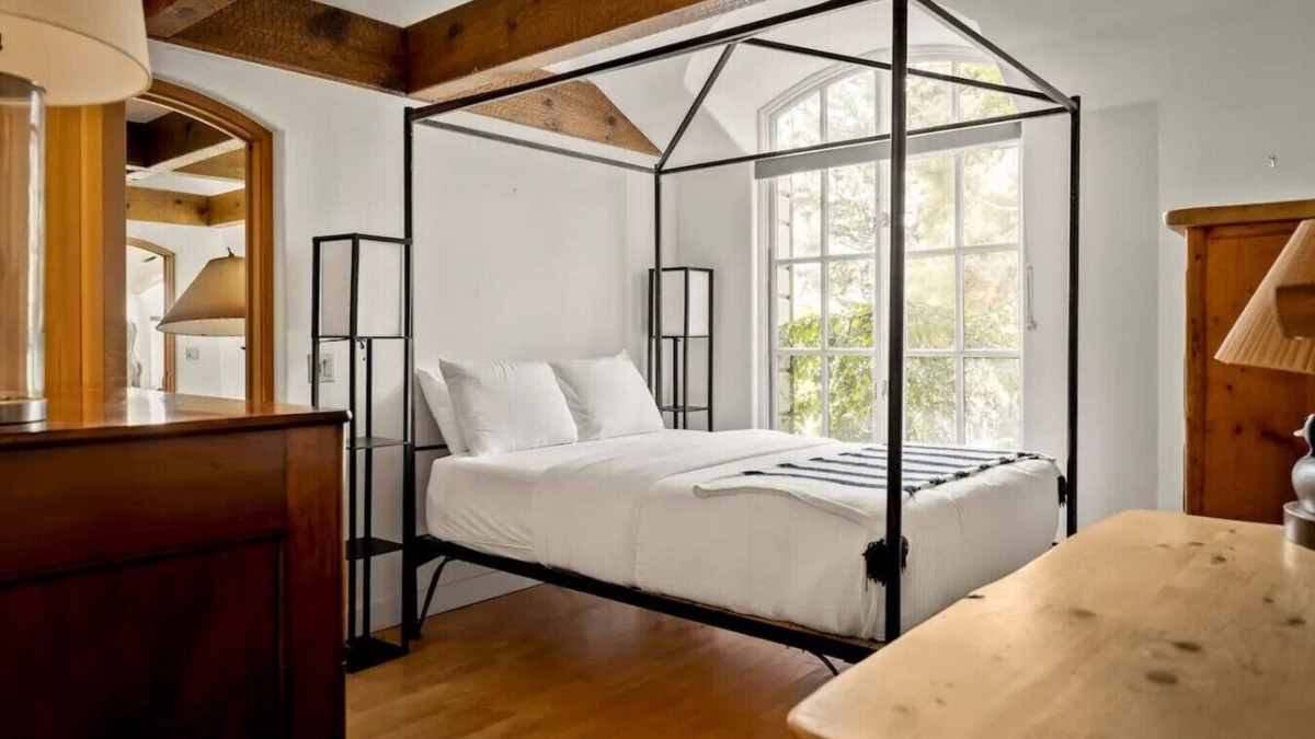 Flagstaff House | Creekside retreat Boulder,CO