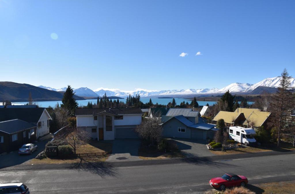 Lake Tekapo Bed & Breakfast | Creel House Bed and Breakfast