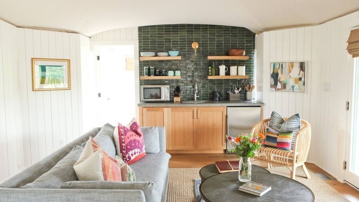 Prairie Lea House | Crescent Moon Safari Tent at Wahwahtaysee Resort on the San Marcos River