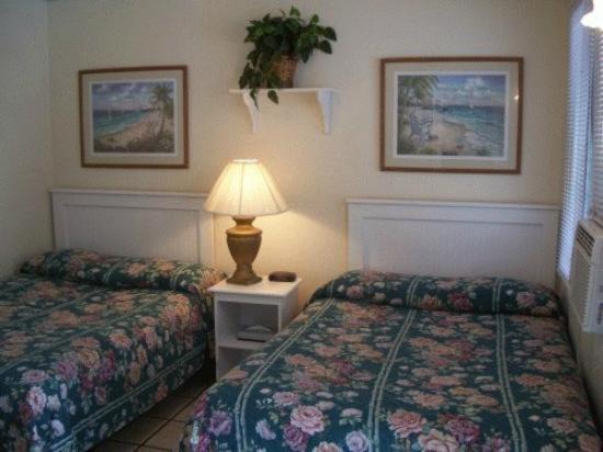 Bartlett Hotel | Crest Motel