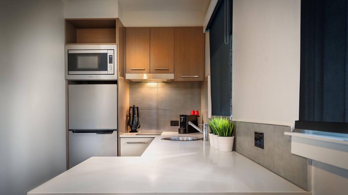 St Kilda West Apartment | Crest on Park