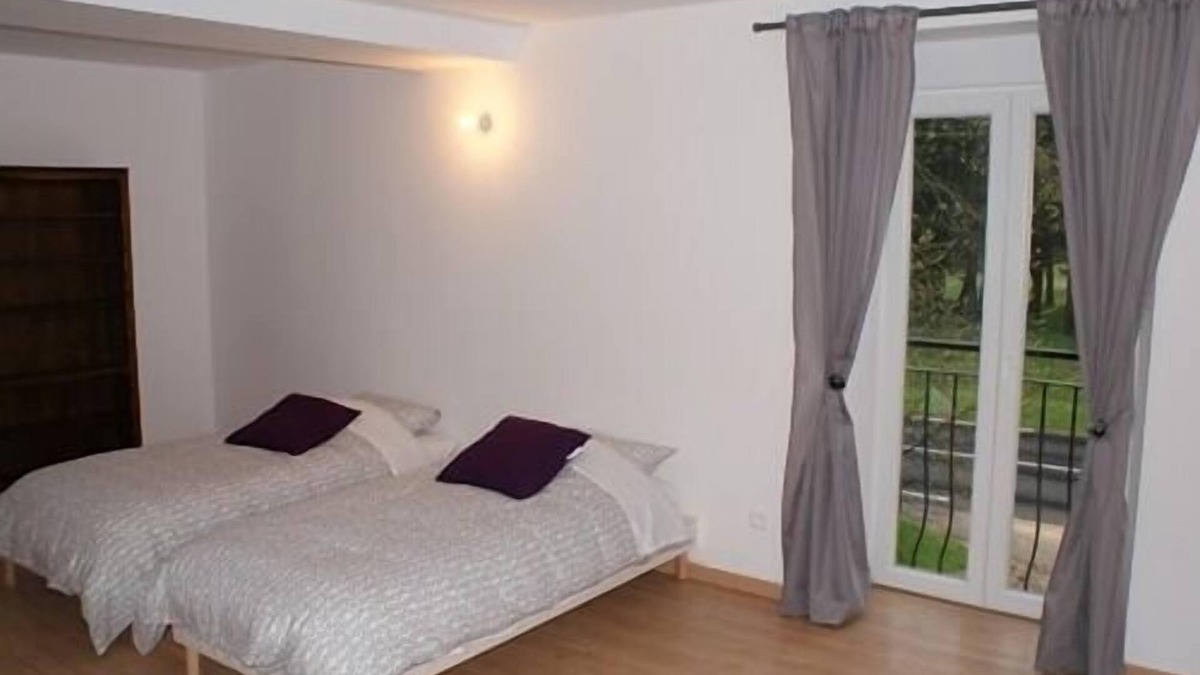 Crezilles House | Crezilles Hôtes