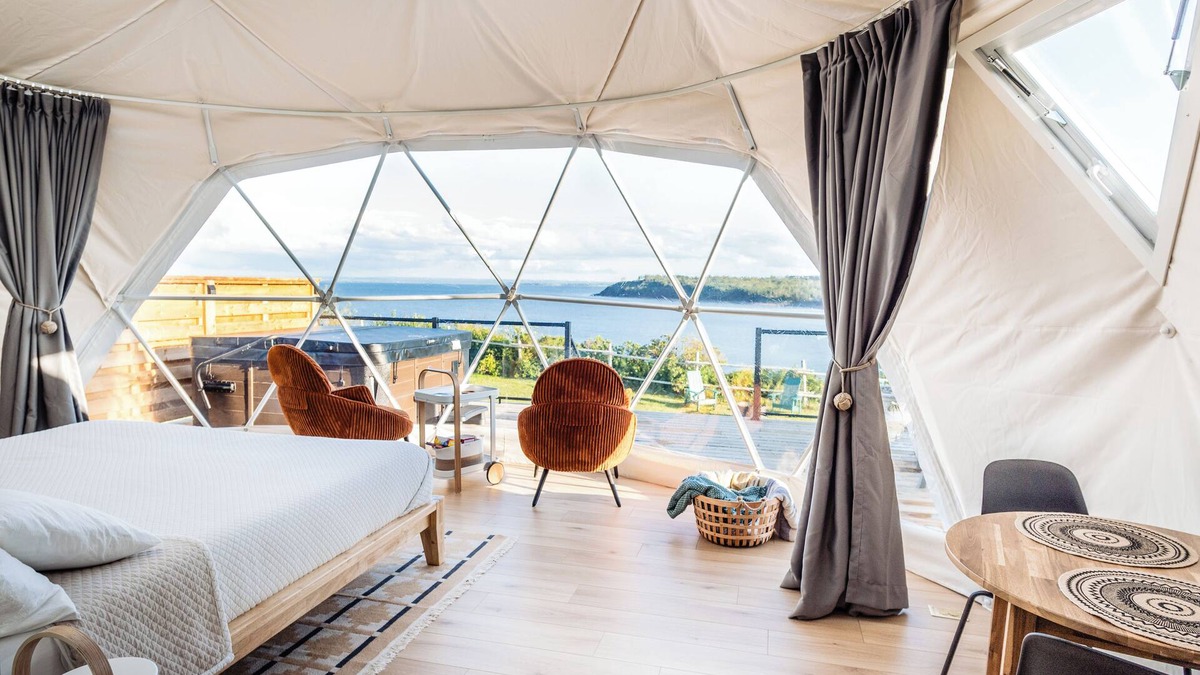 Antigonish County Cabin | Cribbons Coastal Dome Cozy Cliff Glamping: Beach and Hot tub - Pet Friendly