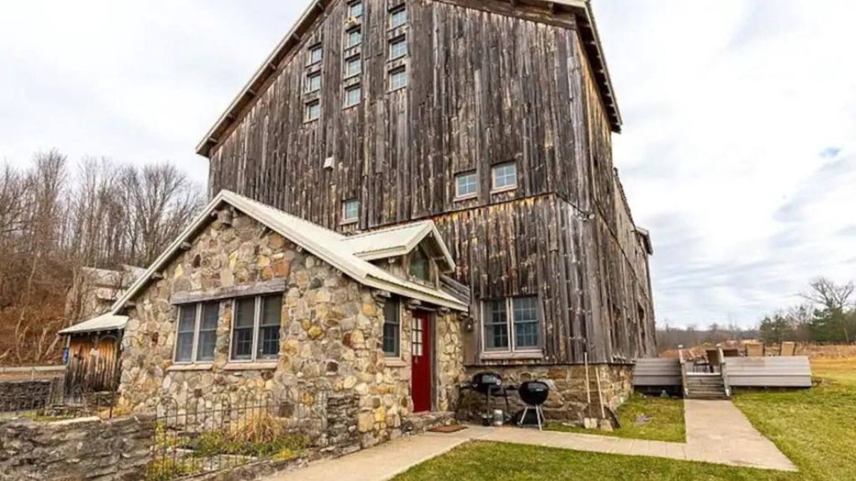 Ilion House | Cristman Barn & Events - 12k sqft barn Conversion - Sleeps 30