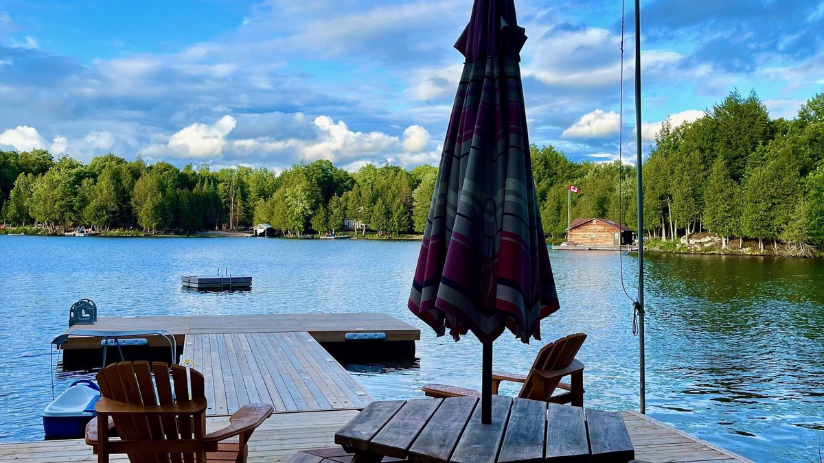 Magnetawan Cottage | Croft Cove Cottage - Cozy Waterfront Oasis