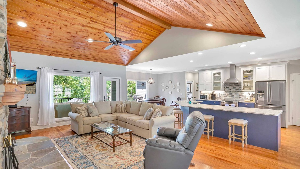 Saxony Forest House | Crooked Trace Getaway