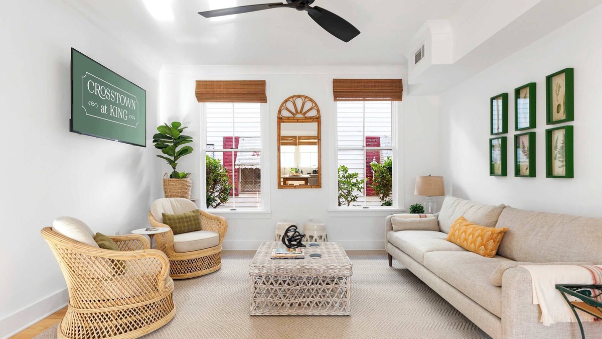 Westside House | Crosstown @ King | Elegant Downtown Stay Near King