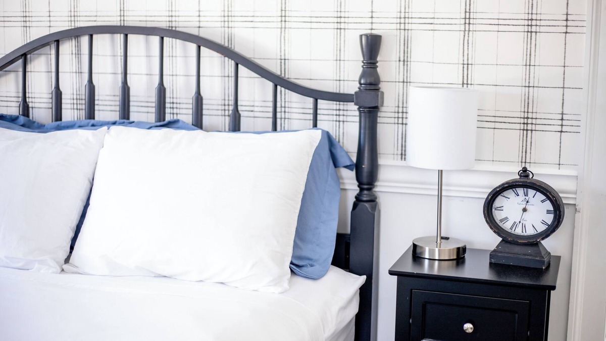 Francestown Cabin | Crotched Mountain Historic Inn