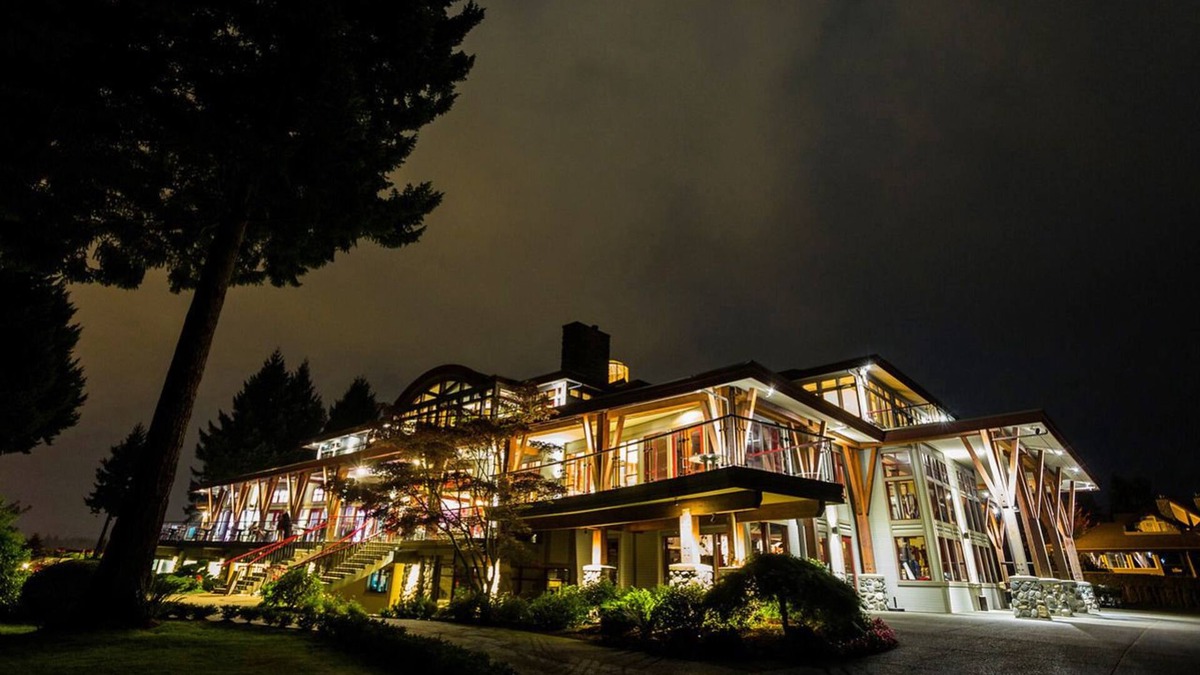 Courtenay Hotel | Crown Isle Resort and Golf Community