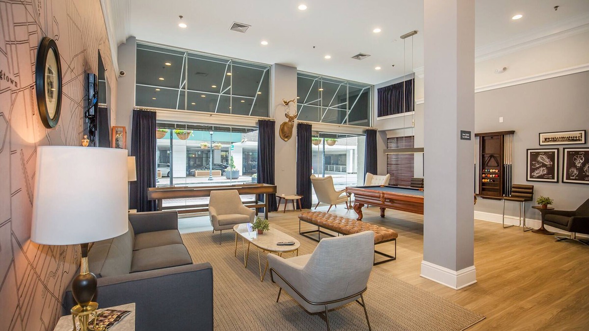 Downtown Hotel | Crown New Haven Hotel At Yale