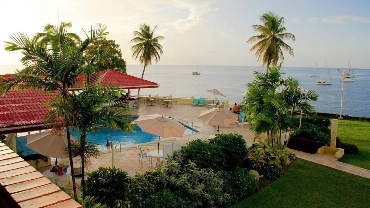 Bon Accord Village Hotel | Crown Point Beach Hotel