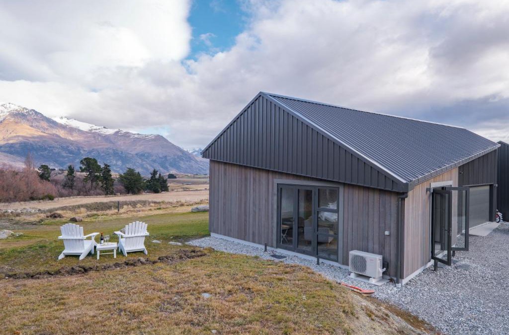 Arrowtown Apartment | Crown Studio Rural Getaway - Arrow Junction Holiday Studio