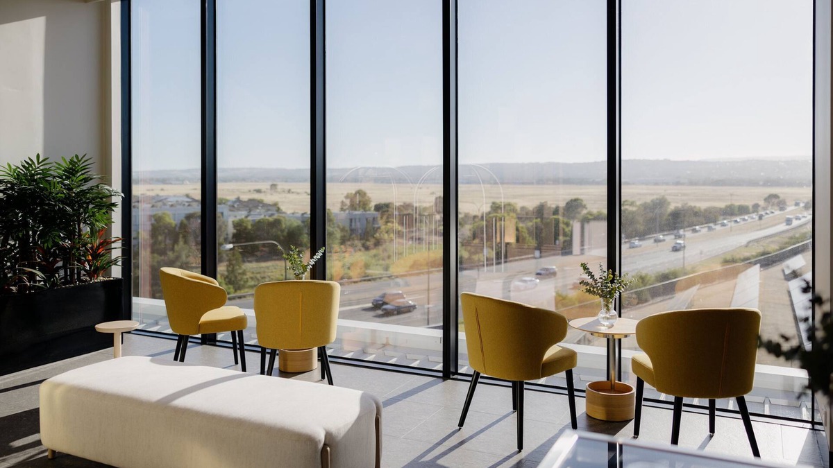 Mawson Lakes Hotel | Crowne Plaza Adelaide Mawson Lakes by IHG
