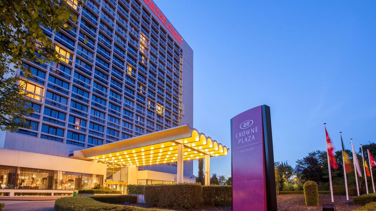 Antwerp Hotel | Crowne Plaza Antwerp by IHG