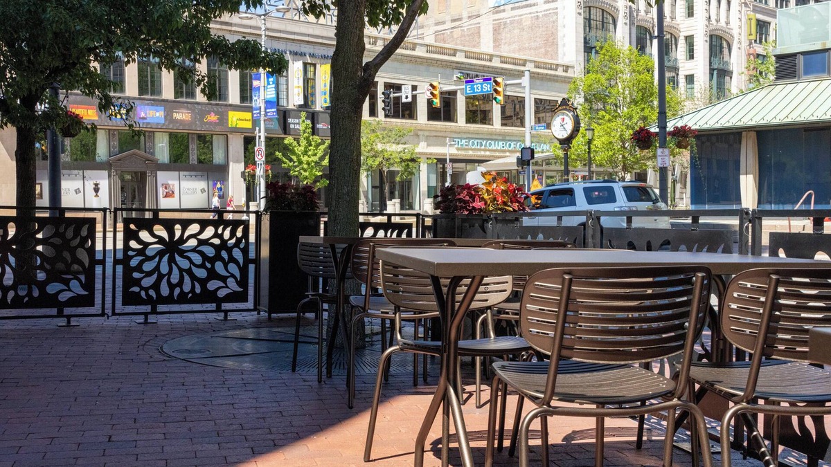 Playhouse Square Hotel | Crowne Plaza Cleveland at Playhouse Square by IHG