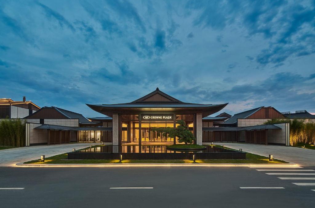 Zhanggong District Hotel | Crowne Plaza Ganzhou by IHG