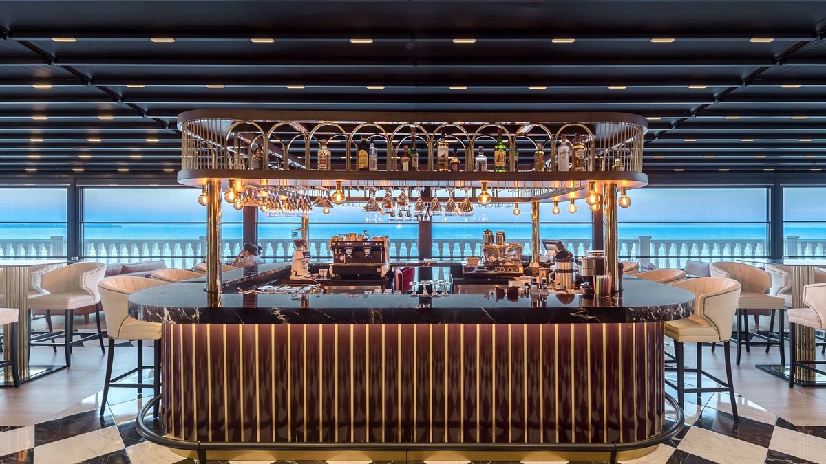 Konyaalti Hotel | Crowne Plaza Hotel Antalya by IHG