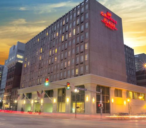 Downtown Harrisburg Hotel | Crowne Plaza Hotel Harrisburg-Hershey by IHG