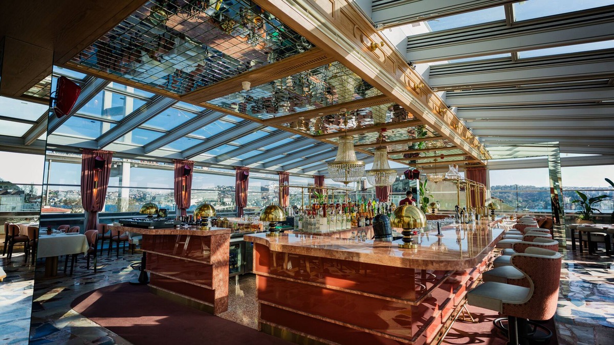 Ortakoy Hotel | Crowne Plaza Istanbul Ortakoy Bosphorus by IHG