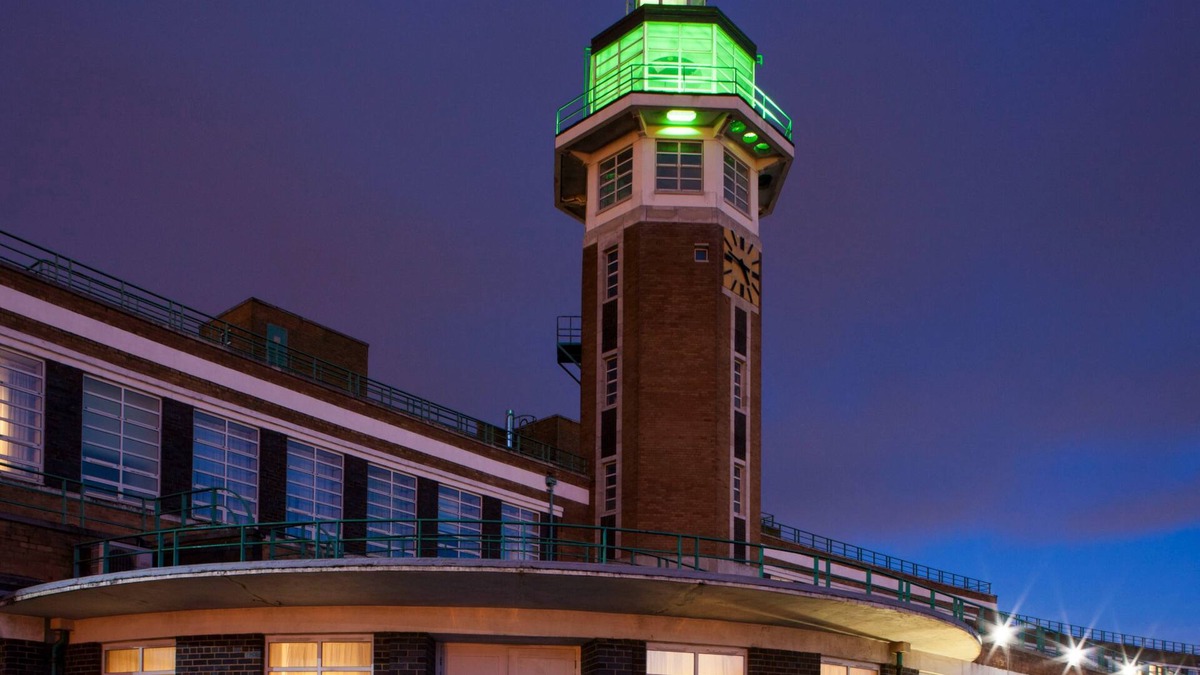 Speke Hotel | Crowne Plaza Liverpool - John Lennon Airport by IHG