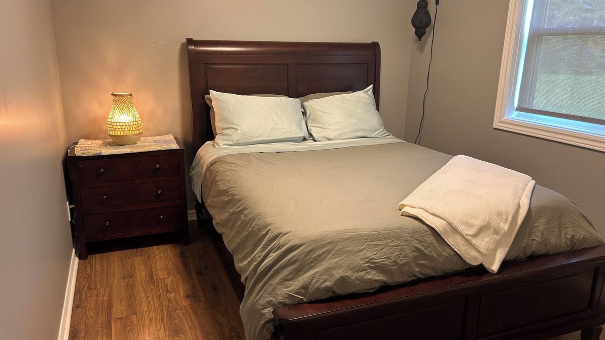 Ludlow House | Crows Nest - cozy retreat on the Trans Canada Trail Miramichi River Access