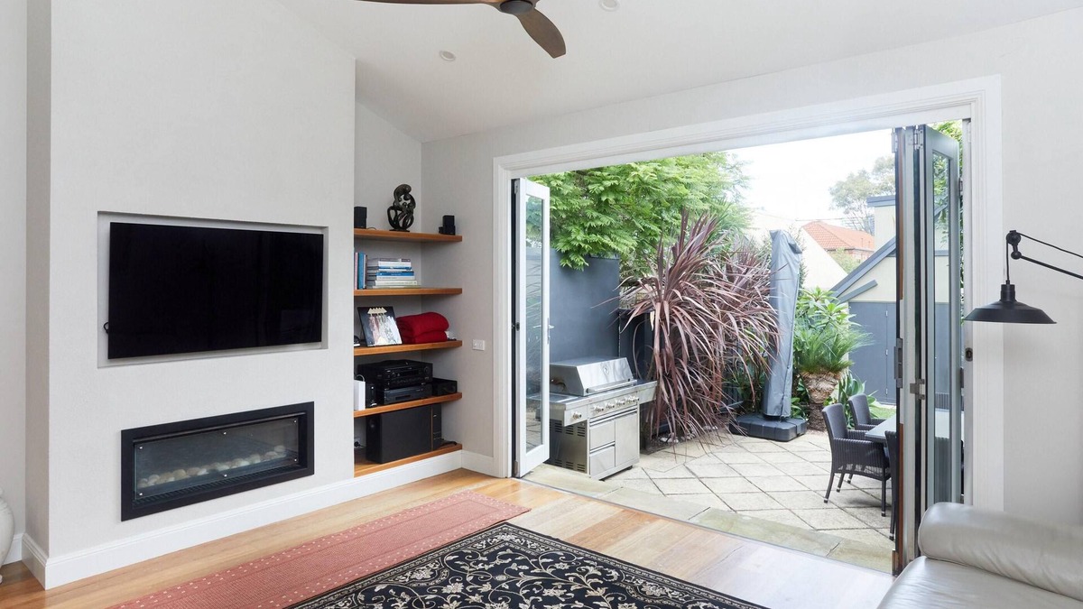Crows Nest House | Crows Nest - ER125 - Ernest Street - Stylish 3BR Home with Garden Garage Steps from Crows Nest Dining