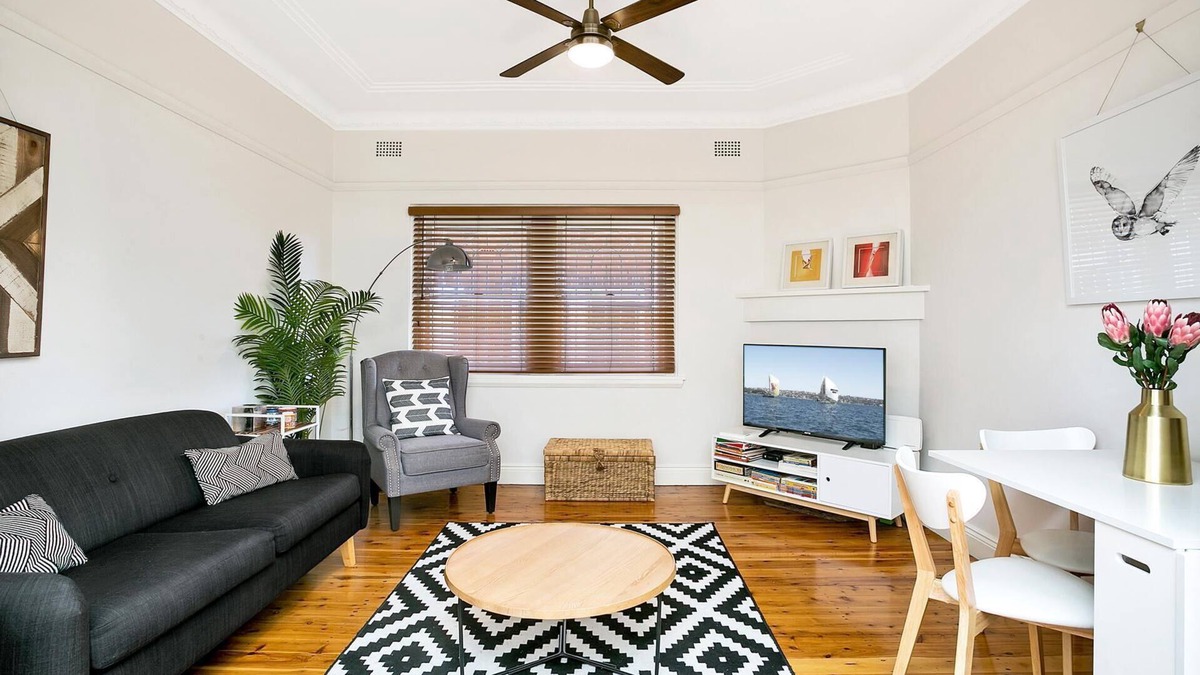 Crows Nest Apartment | Crows Nest - HUNT1 - Huntington Street - Ground Floor 1BR Retreat with Garden Access Near Vibrant Crows Nest