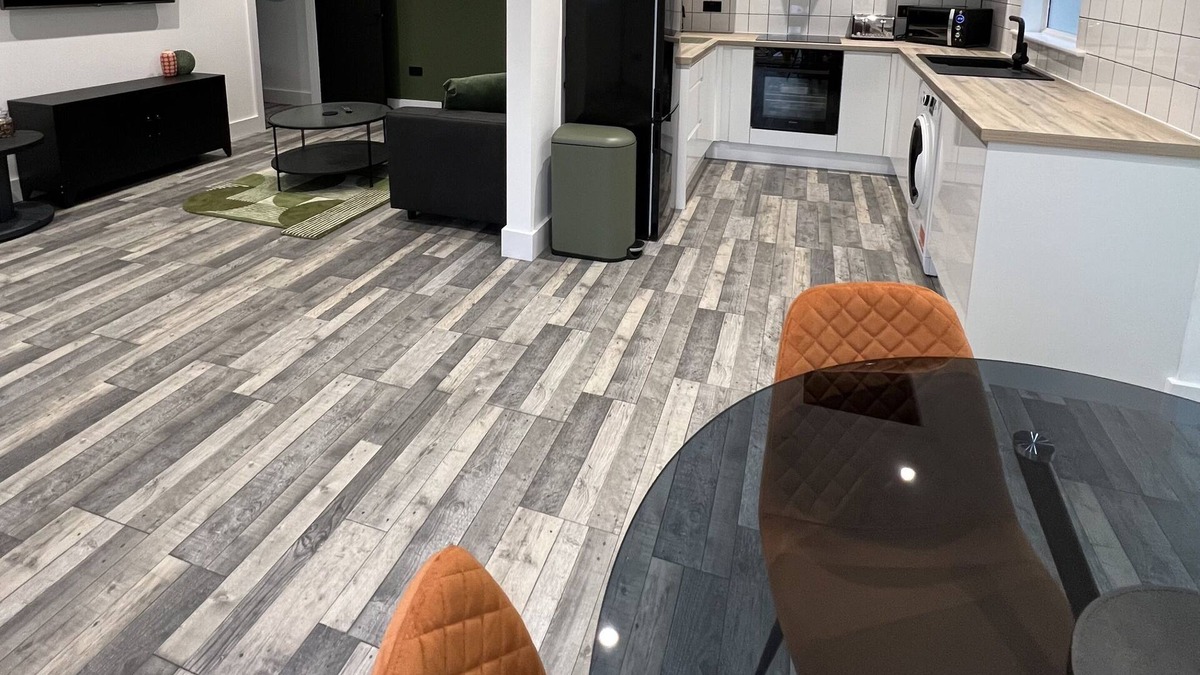 St. Blazey Apartment | Crowsnest Apartment 3