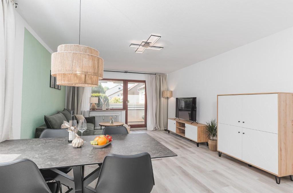 Bittenfeld Apartment | Cruwzo - Fantastic Apartment with Balcony and Parking