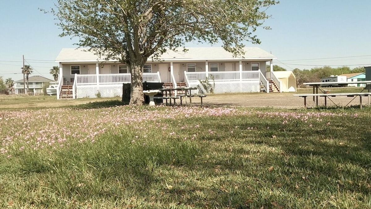 Aransas Pass Hotel | Cruz In Motel
