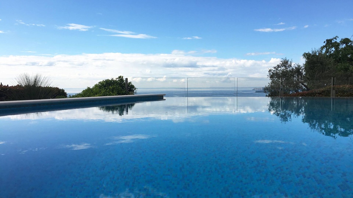 Pulciano House | Cryss View - Luxurious Lake View Apartment