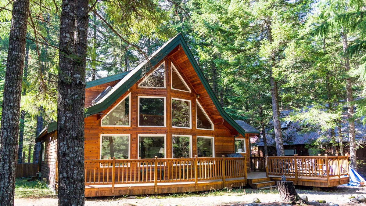 Enumclaw Cabin | Crystal Mountain Chalet