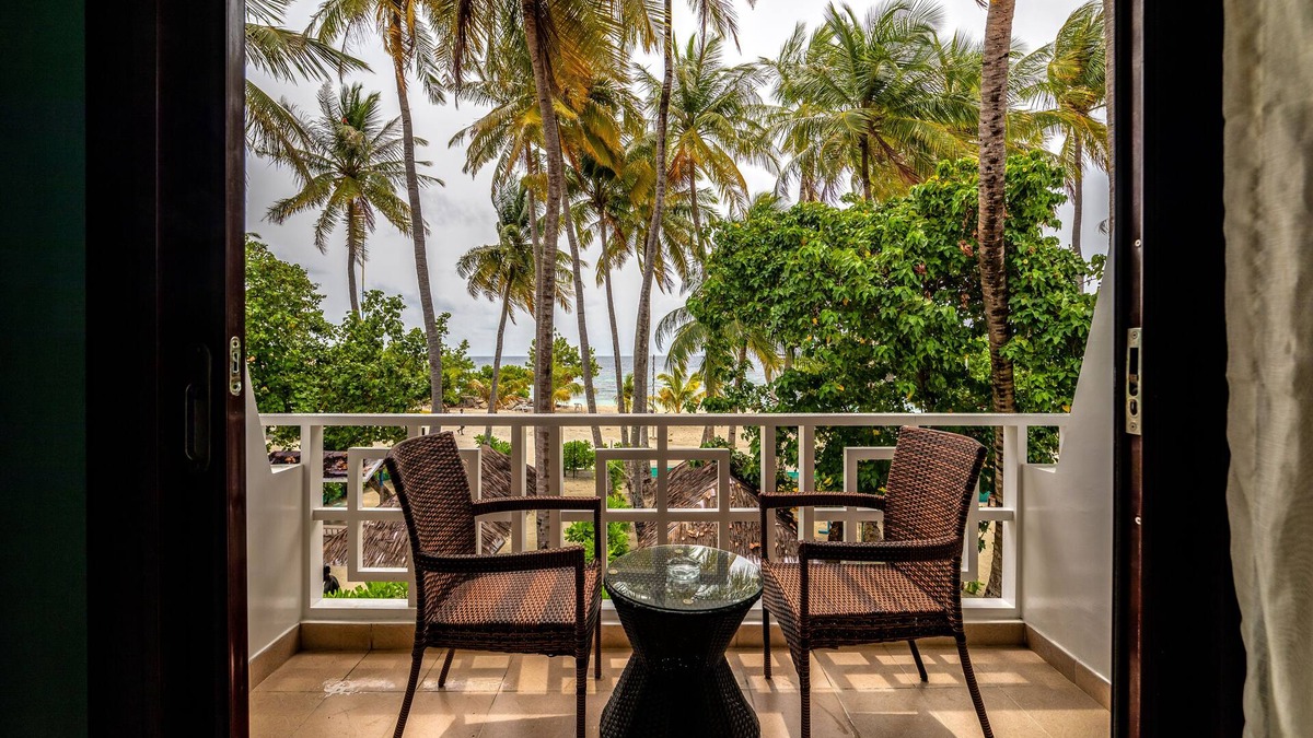 Maafushi Hotel | Crystal Sands Villa